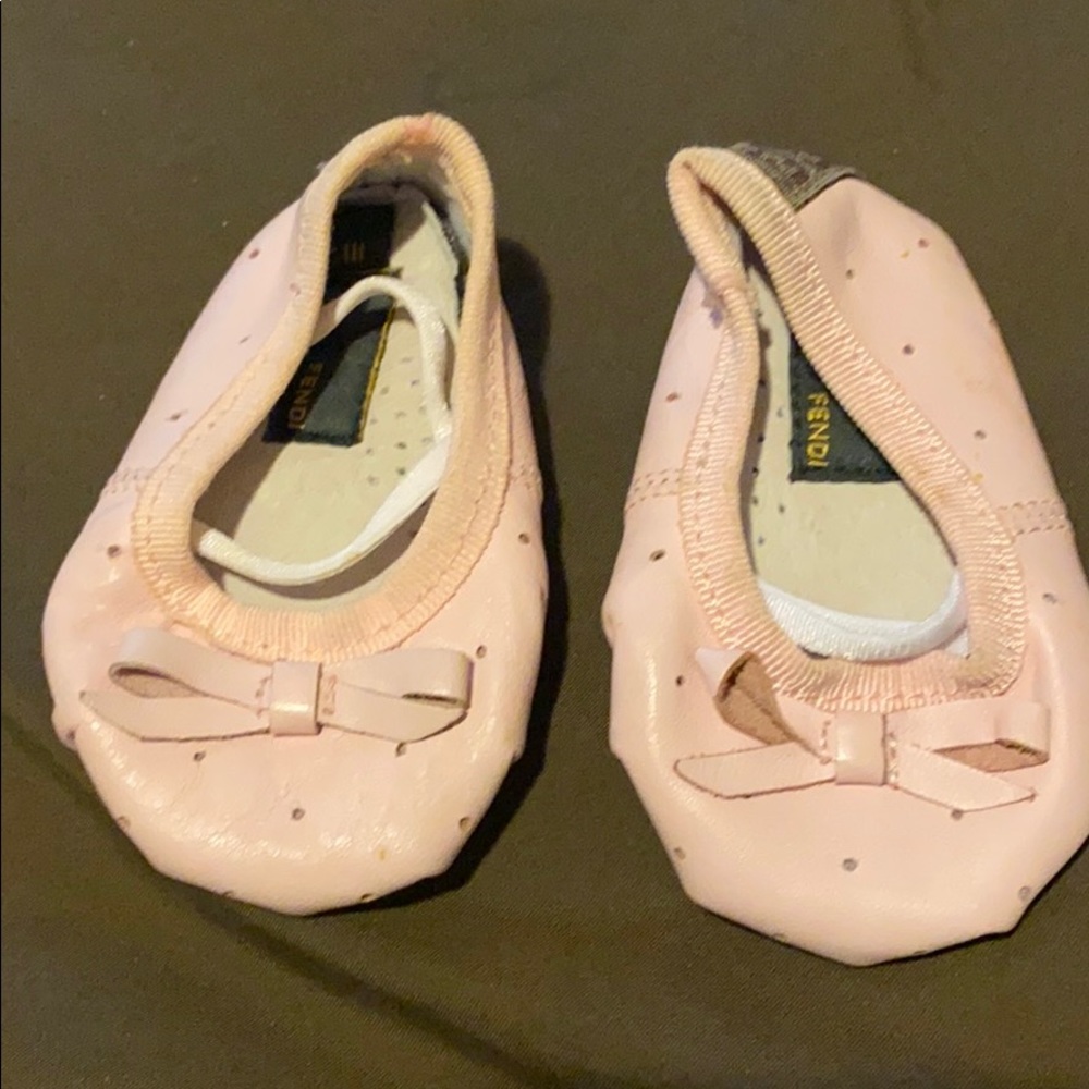 Baby girls fendi shoes